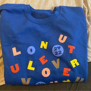 HARRY STYLES LOVE ON TOUR BLUE CREW NECK SWEATSHIRT SIZE LARGE